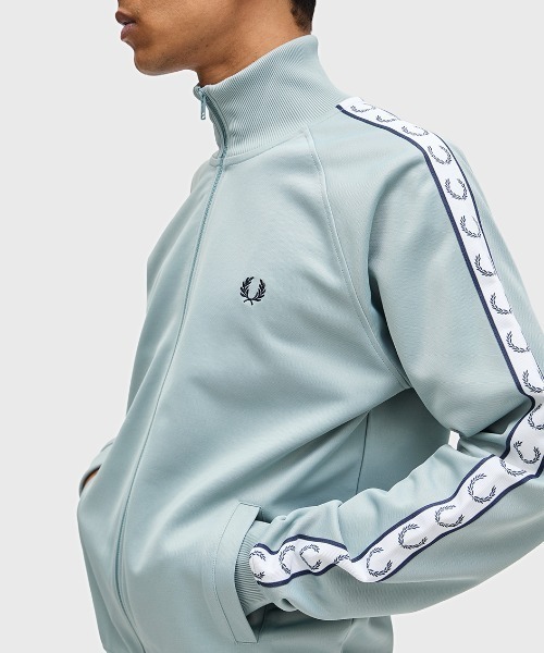 セール】Taped Track Jacket／フレッドペリートラックジャケット