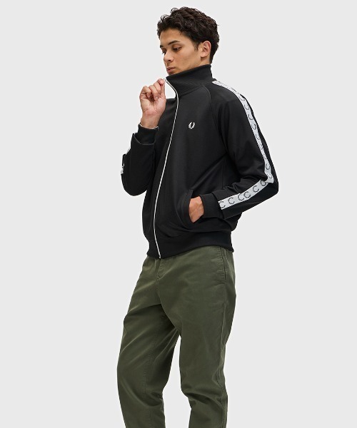 フレッドペリー Taped Track Jacket トラックジャケット M 黒 Taped Track Jacket／フレッドペリートラックジャケット