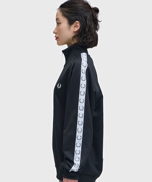 Taped Track Jacket／フレッドペリートラックジャケット（ジャージ