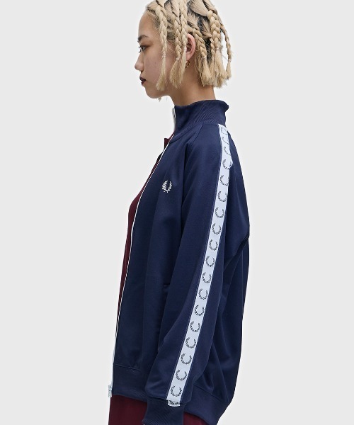 セール】Taped Track Jacket／フレッドペリートラックジャケット