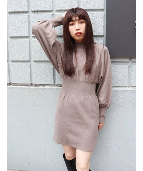 MURUA(ムルーア)の「ボリュームパフミニワンピース(ワンピース・レディース・ブラック/パープル/アイボリー/モカ・FREE)」の17枚目の写真