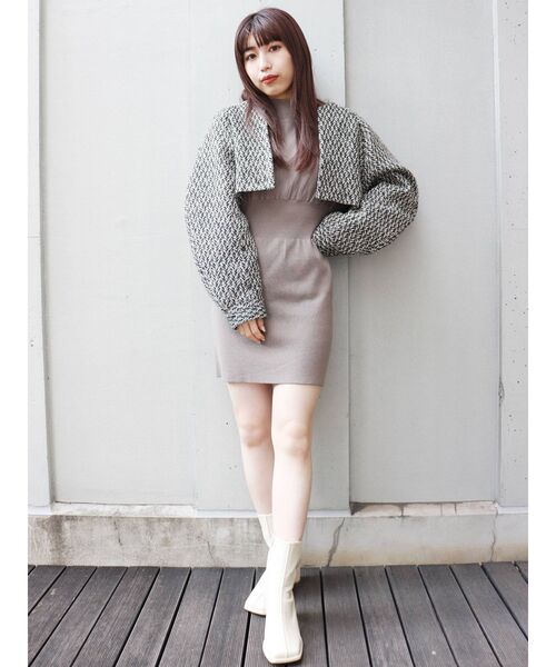 MURUA(ムルーア)の「ボリュームパフミニワンピース(ワンピース・レディース・ブラック/パープル/アイボリー/モカ・FREE)」の10枚目の写真