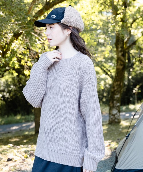 OUTDOOR PRODUCTS APPAREL（アウトドアプロダクツアパレル）の「ローゲージざっくりニット　セーター　モックネック（ニット/セーター・レディース・ネイビー/アイボリー/ライトベージュ・MEDIUM）」の16枚目の写真