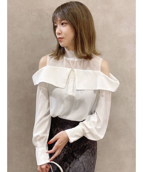 dazzlin（ダズリン）の「チュールレイヤードシャツカラーブラウス（シャツ/ブラウス・レディース・ブルー/オフホワイト/ピンク/ブラウン・FREE）」の5枚目の写真