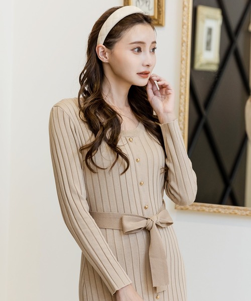 Julia Boutique(ジュリアブティック)の「ボタンデザインマーメイドリブニットワンピース/22526(ワンピース・レディース・ブラック/ブラウン/プラム/ベージュ・ONE)」の11枚目の写真
