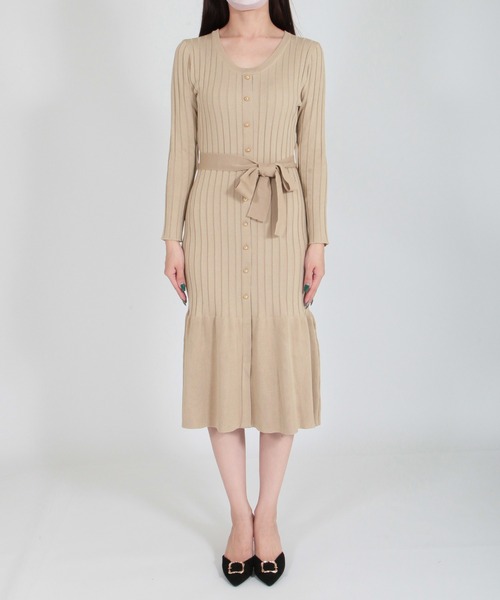 Julia Boutique(ジュリアブティック)の「ボタンデザインマーメイドリブニットワンピース/22526(ワンピース・レディース・ブラック/ブラウン/プラム/ベージュ・ONE)」の15枚目の写真