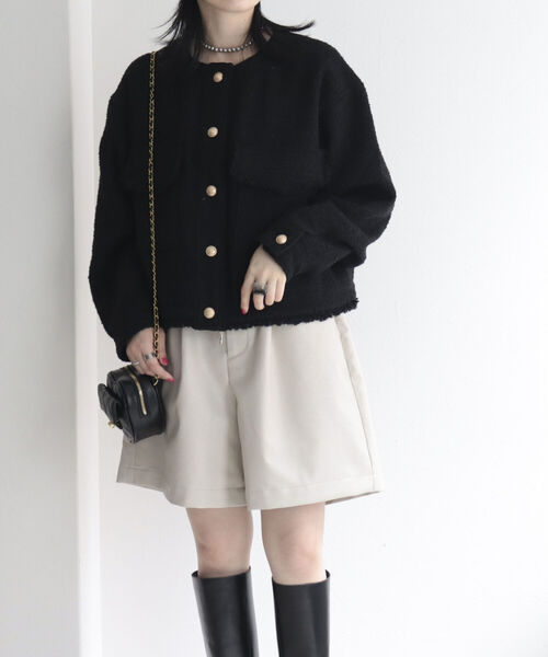 fredy emue（フレディエミュ）の「フェイクレザーショートパンツ（その他パンツ・レディース・ブラック/ベージュ・38）」の4枚目の写真