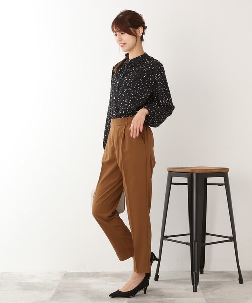 DRESKIP（ドレスキップ）の「◆とろみシャ－リングブラウス（シャツ/ブラウス・レディース・ブルー/ライトベージュ/ホワイト系3/ブラック系・02/03/04）」の7枚目の写真