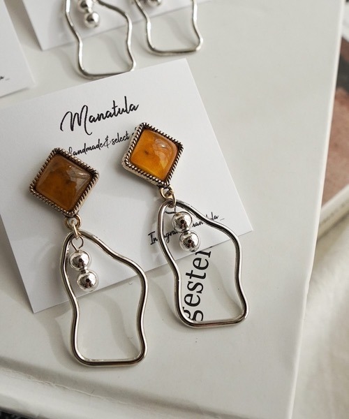 tone（トーン）の「【manatula】天然石風カボションシルバーピアス（ピアス（両耳用）・レディース・グレー/ピンク/ブラウン系その他・FREE）」の7枚目の写真