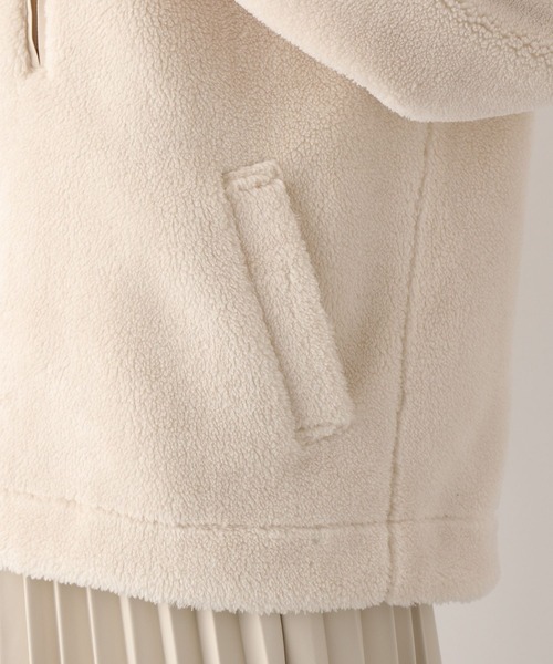 GLOBAL WORK（グローバルワーク）の「ボアスタンドブルゾン/295910（ブルゾン・レディース・グリーン/アイボリー/ベージュ・MEDIUM/LARGE）」の13枚目の写真