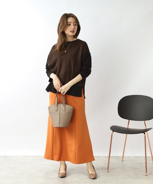 DRESKIP(ドレスキップ)の「◆【インナーを変えて長く活躍】ヘリンボーン ニットべスト(ベスト・レディース・ベージュ系その他2/ブラック系4/ダークブラウン系4・00)」の21枚目の写真