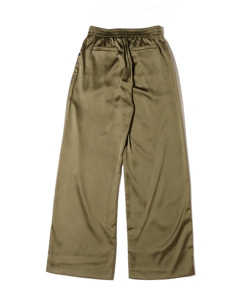 atmos pink(アトモスピンク)の「atmos pink サテンカラーパンツ / アトモスピンク サテンカラーパンツ(その他パンツ・レディース・ブラック/サックスブルー/カーキ・S/M)」の12枚目の写真