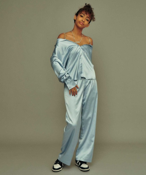 atmos pink(アトモスピンク)の「atmos pink サテンカラーパンツ / アトモスピンク サテンカラーパンツ(その他パンツ・レディース・ブラック/サックスブルー/カーキ・S/M)」の6枚目の写真