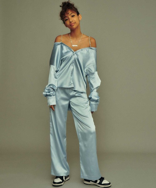 atmos pink(アトモスピンク)の「atmos pink サテンカラーパンツ / アトモスピンク サテンカラーパンツ(その他パンツ・レディース・ブラック/サックスブルー/カーキ・S/M)」の7枚目の写真