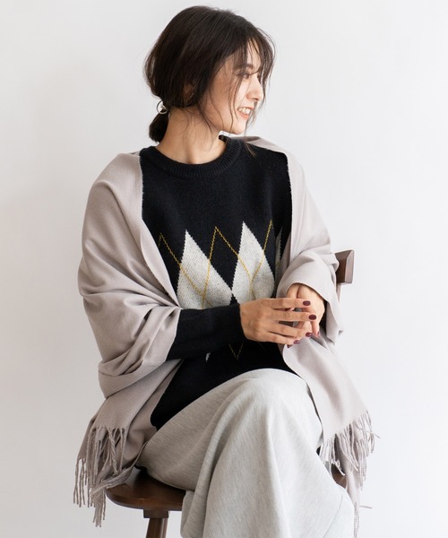 VitaFelice(ヴィータフェリーチェ)の「カシミヤタッチ大判ストール(ストール/ショール・レディース・ブラック/ベージュ/ピンク/イエロー/グレー/ライトグリーン・FREE)」の2枚目の写真