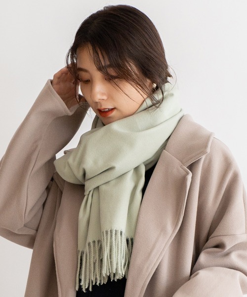 VitaFelice(ヴィータフェリーチェ)の「カシミヤタッチ大判ストール(ストール/ショール・レディース・ブラック/ベージュ/ピンク/イエロー/グレー/ライトグリーン・FREE)」の4枚目の写真