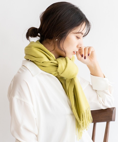 VitaFelice(ヴィータフェリーチェ)の「カシミヤタッチ大判ストール(ストール/ショール・レディース・ブラック/ベージュ/ピンク/イエロー/グレー/ライトグリーン・FREE)」の16枚目の写真