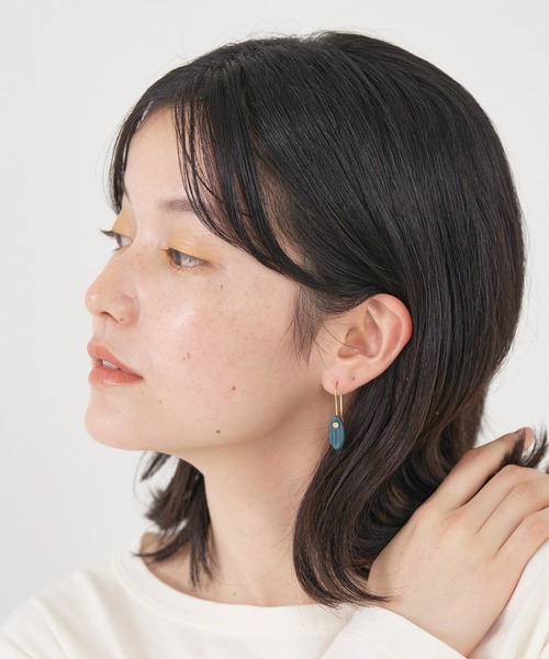 collex（コレックス）の「【Vesna Garic/ヴェスナガリック】 ヴィッシーピアスⅱ（ピアス（両耳用）・レディース・ホワイト/グリーン・フリー）」の4枚目の写真