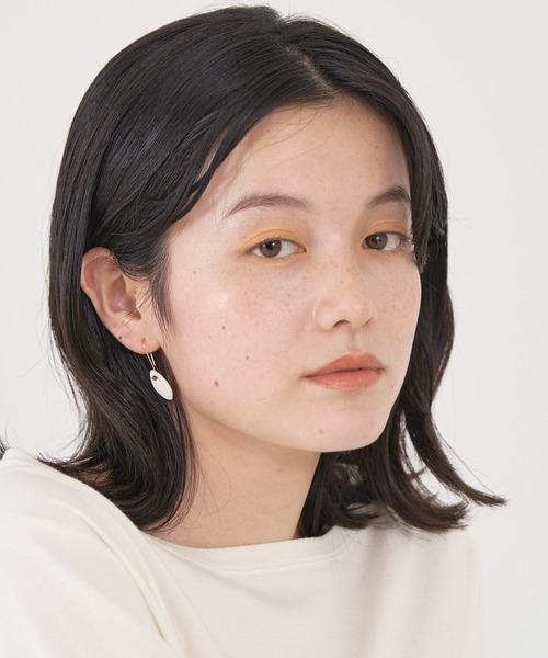 collex（コレックス）の「【Vesna Garic/ヴェスナガリック】 ヴィッシーピアスⅱ（ピアス（両耳用）・レディース・ホワイト/グリーン・フリー）」の5枚目の写真