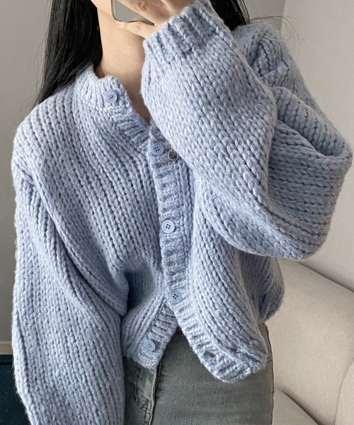 HALEY PESCA(ヘーリーペスカ)の「HALEY PESCA/ボリューム クロップド 無地カーディガン(カーディガン/ボレロ・レディース・イエロー/ブルー/ピンク・FREE)」の2枚目の写真