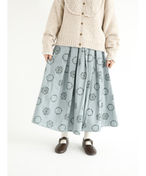Samansa Mos2（サマンサ モスモス）の「フロッキー花柄プリントギャザースカート（スカート・レディース・ブルー/ブラック/ベージュ・ﾌﾘ-）」の3枚目の写真