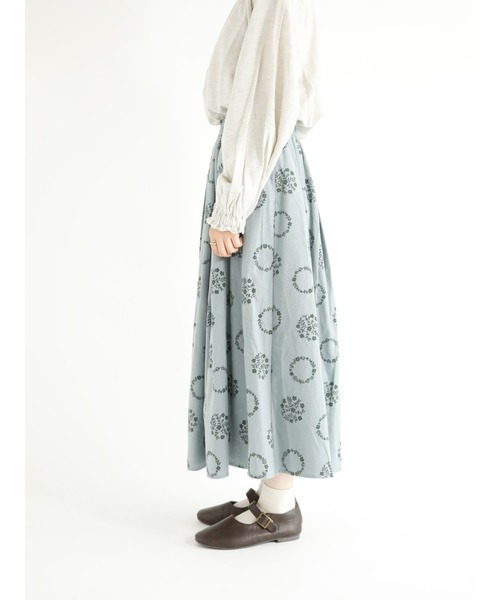 Samansa Mos2（サマンサ モスモス）の「フロッキー花柄プリントギャザースカート（スカート・レディース・ブルー/ブラック/ベージュ・ﾌﾘ-）」の15枚目の写真