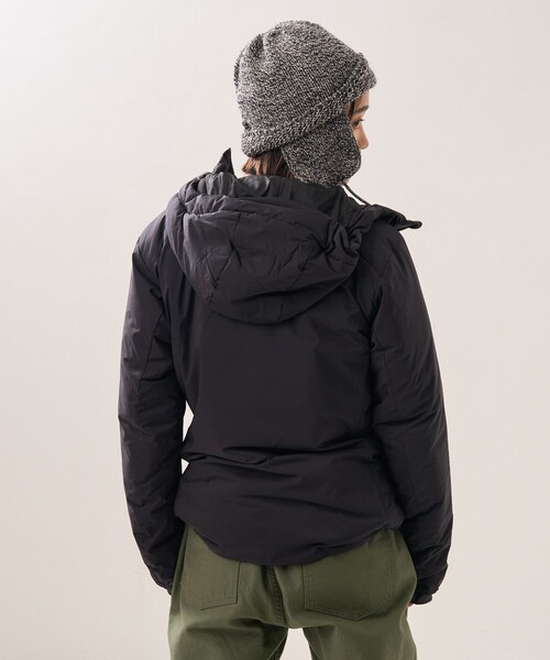 FREAK'S STORE（フリークスストア）の「ARC'TERYX/アークテリクス ATOM HEAVY WEIGHT HOODY/アトムヘヴィーウエイトフーディー（ブルゾン・レディース・ブラック・SMALL）」の5枚目の写真