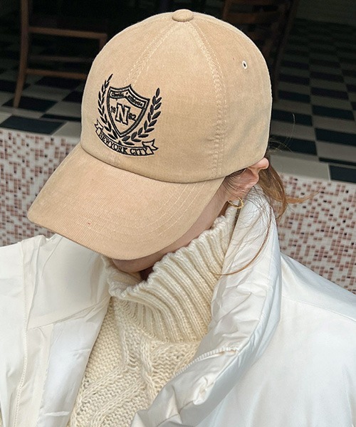 NANING9（ナンニング）の「NANING9 NEW YORK CITYコーデュロイキャップ（キャップ・レディース・ベージュ/ブラック・FREE）」の2枚目の写真