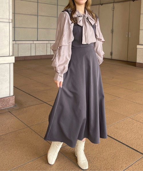 GOLDS♡肩紐ビジュー♡Aライン♡ラッフルフリル♡キャミワンピース♡黒×ピンク GOLDS♡肩紐ビジュー♡Aライン♡ラッフルフリル♡キャミ