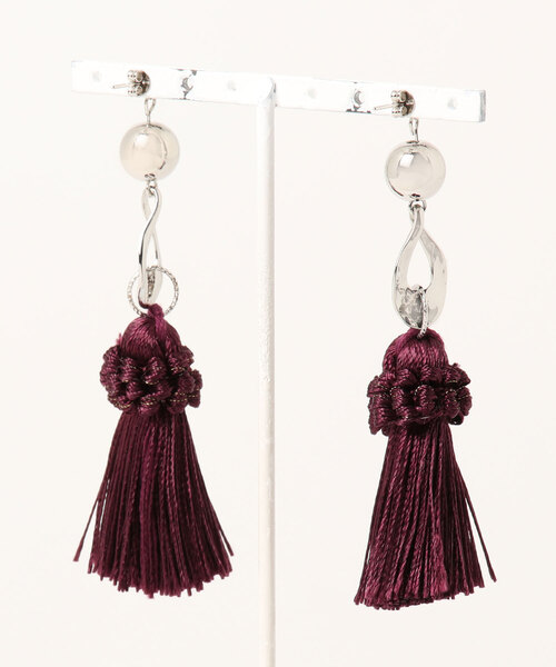 tone(トーン)の「【Astyle】シルバーボール×フリンジピアス(MA)(ピアス(両耳用)・レディース・シルバー・FREE)」の4枚目の写真
