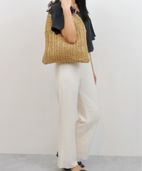 cache cache（カシュ カシュ）の「カシュカシュ cachecache / フリルワンハンドルペーパー手編みトート（かごバッグ・レディース・グリーン/ピンク/ブルー/ラベンダー/ブラック/ベージュ系その他・FREE）」の18枚目の写真