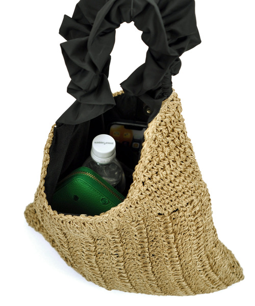 cache cache（カシュ カシュ）の「カシュカシュ cachecache / フリルワンハンドルペーパー手編みトート（かごバッグ・レディース・グリーン/ピンク/ブルー/ラベンダー/ブラック/ベージュ系その他・FREE）」の11枚目の写真