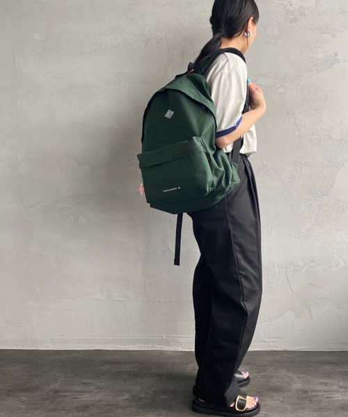 DANTON（ダントン）の「[DANTON/ダントン]  CORDURA CANVAS バックパック ラージサイズ（バックパック/リュック・レディース・ブラック/グレイッシュベージュ/ダークグリーン・ONE SIZE）」の3枚目の写真