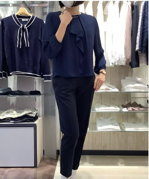 TOKYO SHIRTS（トウキョウシャツ）の「ゴールドバー付きフリル長袖ブラウス（シャツ/ブラウス・レディース・ネイビー/アイボリー・M/L）」の14枚目の写真