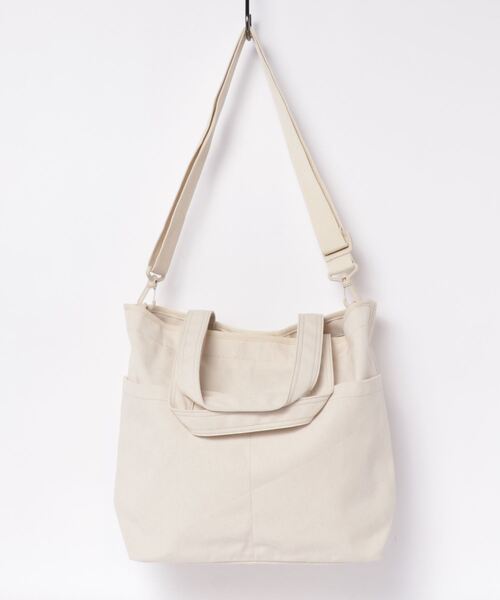 NEW ERA（ニューエラ）の「NEW ERA/ニューエラ トートバック ユーティリティー キャンバストートバッグ 15L ボックスロゴ 13517736（トートバッグ・メンズ・アイボリー・FREE）」の7枚目の写真