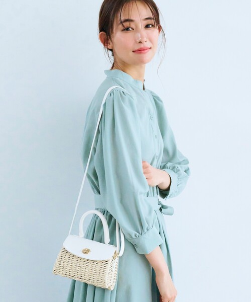 grove（グローブ）の「◆ヒネリフラップペーパーミニショルダー（ショルダーバッグ・レディース・レモンイエロー/ダークオレンジ/ブラック/オフホワイト/グリーン・00）」の2枚目の写真