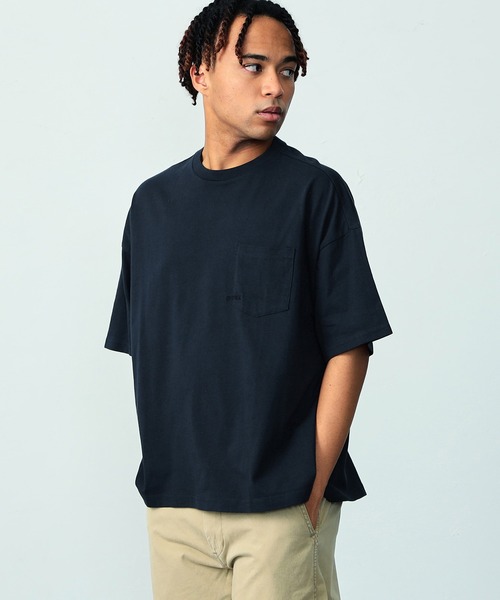 EDWIN（エドウィン）の「EDWIN エドウィン 【WEB限定】EDWIN STEPMARK ワイドボディポケットTシャツ H/S（Tシャツ/カットソー・メンズ・ネイビー系1/ホワイト×ブラック/ホワイト×イエロー/ホワイト×グリーン/ブラック×ブルー/ネイビー/ホワイト×レッド/ブラック×ホワイト/ネイビー系・LARGE/MEDIUM/SMALL）」の9枚目の写真