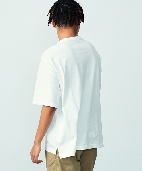 EDWIN（エドウィン）の「EDWIN エドウィン 【WEB限定】EDWIN STEPMARK ワイドボディポケットTシャツ H/S（Tシャツ/カットソー・メンズ・ネイビー系1/ホワイト×ブラック/ホワイト×イエロー/ホワイト×グリーン/ブラック×ブルー/ネイビー/ホワイト×レッド/ブラック×ホワイト/ネイビー系・LARGE/MEDIUM/SMALL）」の13枚目の写真