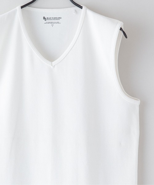 Blue Standard （ブルースタンダード）の「【BLUE STANDARD/ブルースタンダード】抗菌防臭 テレコ素材使用 リブ ノースリーブ インナー Vネック　タンクトップ（タンクトップ・メンズ・ホワイト/ブラック/杢グレー・MEDIUM/LARGE/X-LARGE）」の2枚目の写真