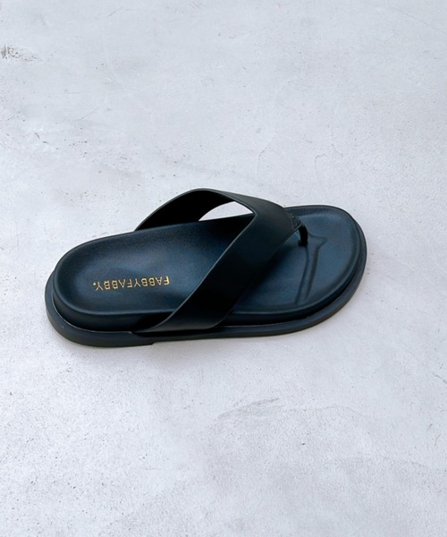 y/m by RIKA（イムバイリカ）の「トングサンダル（サンダル・レディース・ホワイト/ブラック・SMALL/MEDIUM/LARGE）」の8枚目の写真