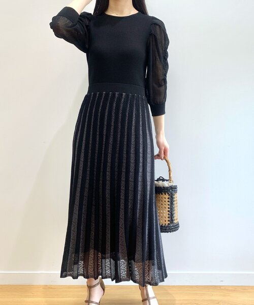 配色プリーツフィット&フレアニットワンピース【洗濯機洗い可/ドライタッチ】