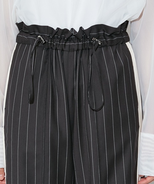 Lui's（ルイス）の「ドロストストライプラインパンツ（スラックス・レディース・ブラック/ホワイト・FREE）」の8枚目の写真