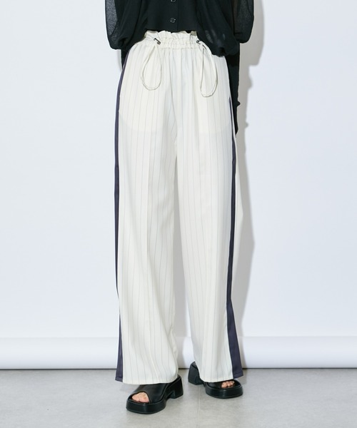 Lui's（ルイス）の「ドロストストライプラインパンツ（スラックス・レディース・ブラック/ホワイト・FREE）」の19枚目の写真