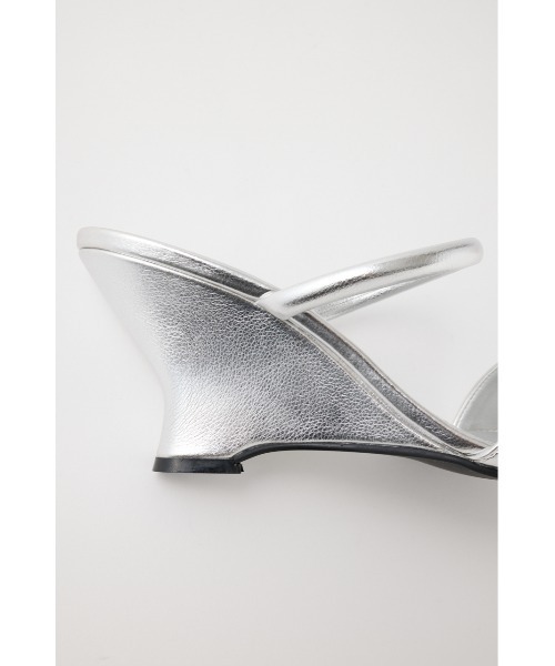 MOUSSY（マウジー）の「WEDGE SOLE サンダル（サンダル・レディース・ブラック/シルバー・MEDIUM/LARGE/SMALL）」の9枚目の写真