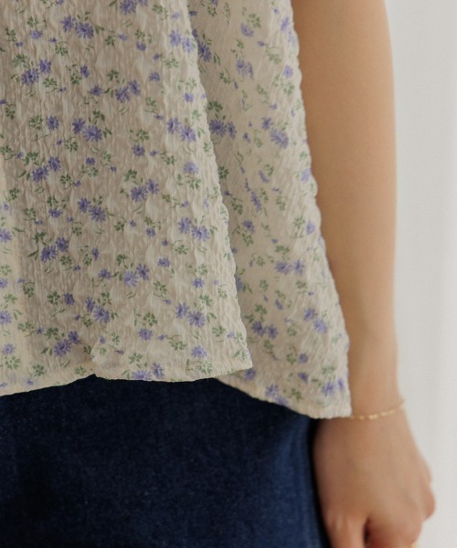 flower(フラワー)の「フローラルバンピーブラウス(シャツ/ブラウス・レディース・イエロー/ブルー・FREE)」の4枚目の写真