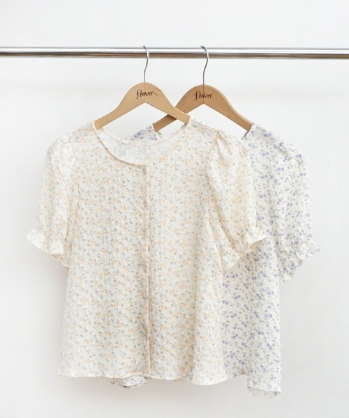 flower(フラワー)の「フローラルバンピーブラウス(シャツ/ブラウス・レディース・イエロー/ブルー・FREE)」の14枚目の写真