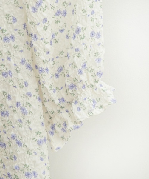 flower(フラワー)の「フローラルバンピーブラウス(シャツ/ブラウス・レディース・イエロー/ブルー・FREE)」の17枚目の写真