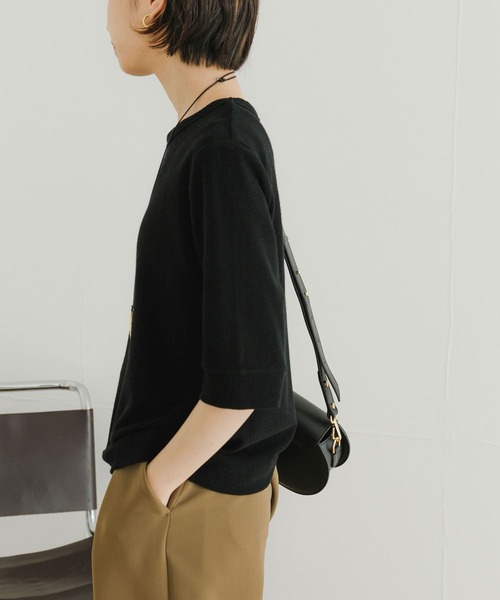 URBAN RESEARCH（アーバンリサーチ）の「オーガニックパイルTシャツ（Tシャツ/カットソー・レディース・ブラック/ブラウン/アイボリー・FREE）」の15枚目の写真
