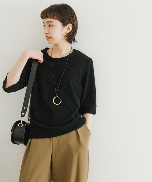 URBAN RESEARCH（アーバンリサーチ）の「オーガニックパイルTシャツ（Tシャツ/カットソー・レディース・ブラック/ブラウン/アイボリー・FREE）」の22枚目の写真