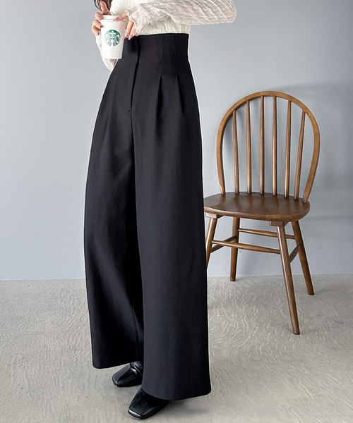 classicalelf(クラシカルエルフ)の「バックスタイルで魅せる。 美シルエットバックベルトワイドパンツ(スラックス・レディース・ベージュ/ブラック/グレー・LARGE/MEDIUM/SMALL/X-LARGE)」の11枚目の写真